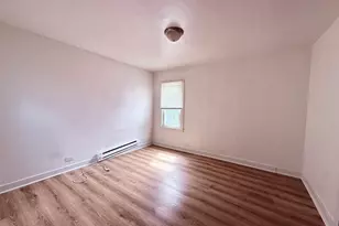 1801 Victoria Ave, North Chicago, IL 60064 - Photo 10