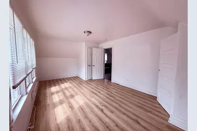 1801 Victoria Avenue #2, North Chicago, IL 60064 - Photo 8