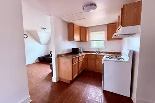 1801 Victoria Ave, North Chicago, IL 60064 - Photo 6