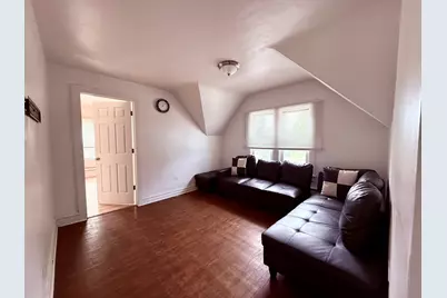 1801 Victoria Avenue #2, North Chicago, IL 60064 - Photo 4