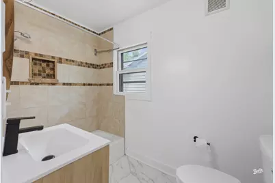 987 South Street, Elgin, IL 60123 - Photo 8
