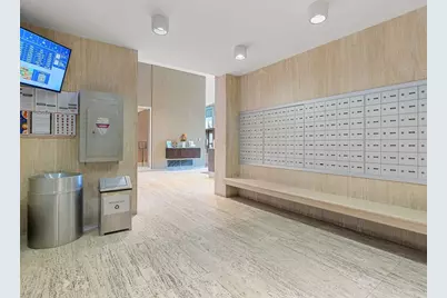 1700 E 56th Street #2205, Chicago, IL 60637 - Photo 4