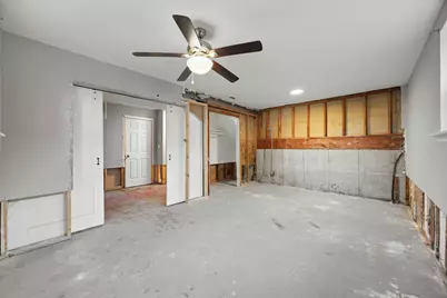 2919 Ezekiel Avenue, Zion, IL 60099 - Photo 18