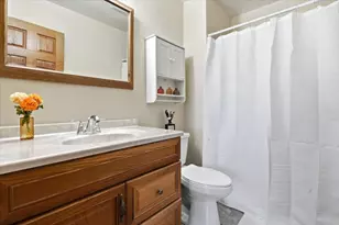 600 Bridgeport Pl, Wheeling, IL 60090 - Photo 10