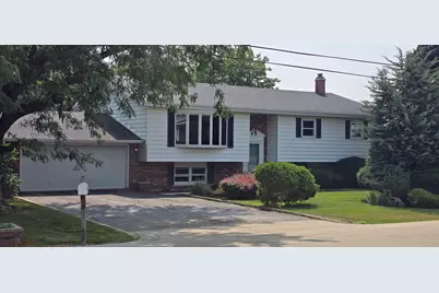 12135 Hillcrest Drive, Lemont, IL 60439 - Photo 1