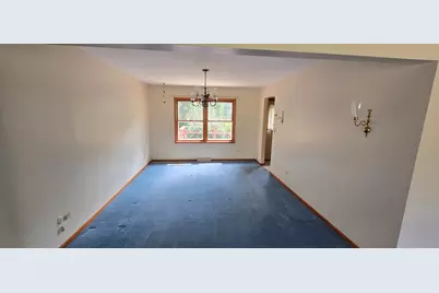 12135 Hillcrest Drive, Lemont, IL 60439 - Photo 8