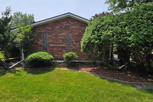 12135 Hillcrest Dr, Lemont, IL 60439 - Photo 28