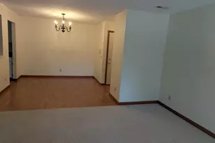 2575 Clayton Blvd, Champaign, IL 61822 - Photo 6
