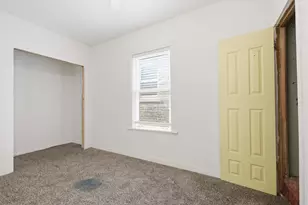 3316 N Ridgeway Ave, Chicago, IL 60618 - Photo 10