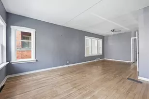 3316 N Ridgeway Ave, Chicago, IL 60618 - Photo 2