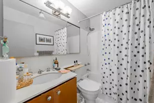 5455 N Sheridan Rd, Chicago, IL 60640 - Photo 10