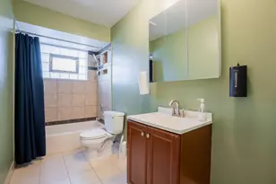 11033 Parkside Ave, Chicago Ridge, IL 60415 - Photo 16