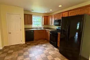 447 N Euclid Ave, Princeton, IL 61356 - Photo 8