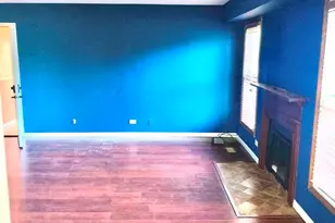2651 Country Oaks Ct, Aurora, IL 60502 - Photo 2
