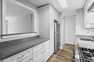 1206 S New Wilke Rd, Arlington Heights, IL 60005 - Photo 12