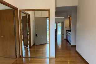 10822 Valerie Ct, Orland Park, IL 60467 - Photo 6