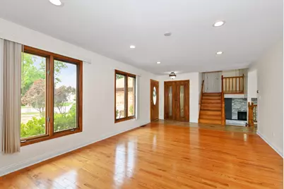 7048 Brementowne Road, Tinley Park, IL 60477 - Photo 4