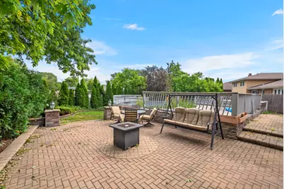 7048 Brementowne Road, Tinley Park, IL 60477 - Photo 18