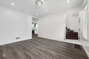2237 S Oakley Ave, Chicago, IL 60608 - Photo 18