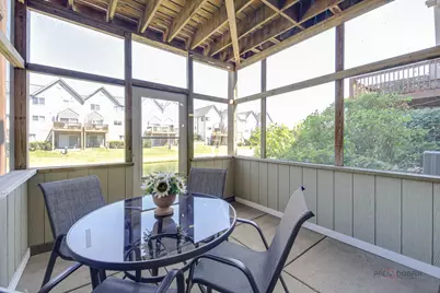 668 E Fountainview Drive, Mundelein, IL 60060 - Photo 34