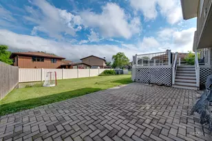 1233 N Hickory Trail, Addison, IL 60101 - Photo 34