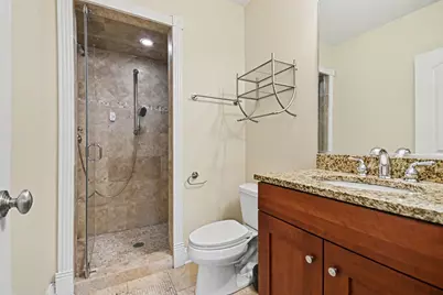 5210 N Winthrop Avenue #2, Chicago, IL 60640 - Photo 12