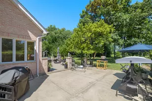 1760 W Whispering Ct, Addison, IL 60101 - Photo 44