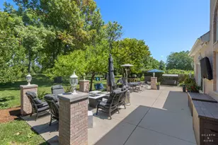 1760 W Whispering Ct, Addison, IL 60101 - Photo 66