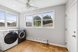 5147 W Cullom Ave, Chicago, IL 60641 - Photo 10