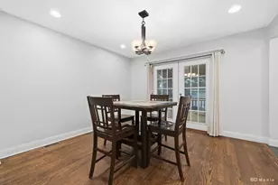 10444 S Troy St, Chicago, IL 60655 - Photo 10