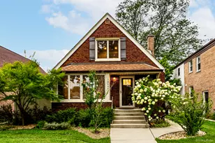 10444 S Troy St, Chicago, IL 60655 - Photo 1