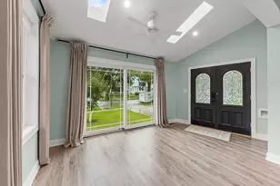9215 S Damen Ave, Chicago, IL 60643 - Photo 12