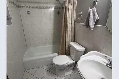 9428 Bay Colony Drive #1S, Des Plaines, IL 60016 - Photo 12
