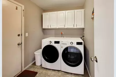 113 Linden Avenue, Streamwood, IL 60107 - Photo 18