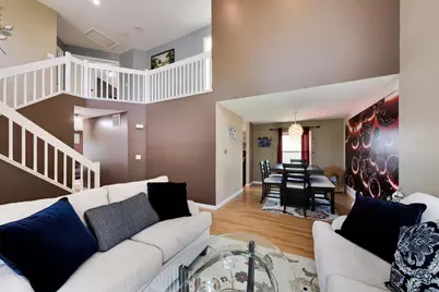 113 Linden Avenue, Streamwood, IL 60107 - Photo 6