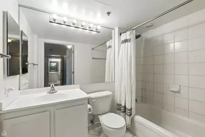345 N Lasalle Street #2602, Chicago, IL 60654 - Photo 10