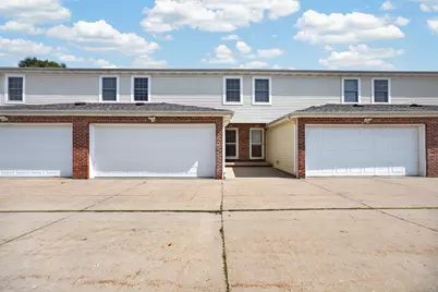 1104 Ekstam Drive #3, Bloomington, IL 61704 - Photo 38