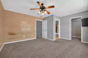 1104 Ekstam Dr, Bloomington, IL 61704 - Photo 24