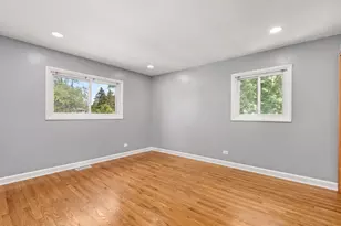 501 Lafayette Ln, Hoffman Estates, IL 60169 - Photo 20