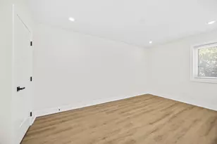 10205 Dearlove Rd, Glenview, IL 60025 - Photo 10