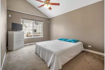 919 Pheasant Trail, Saint Charles, IL 60174 - Photo 4
