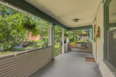 120 S Harvey Avenue, Oak Park, IL 60302 - Photo 2