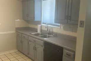 1322 Greenbay Ave, Calumet City, IL 60409 - Photo 2