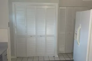 1322 Greenbay Ave, Calumet City, IL 60409 - Photo 6