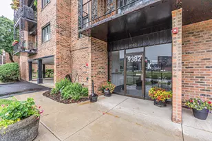 9382 Landings Ln, Des Plaines, IL 60016 - Photo 28