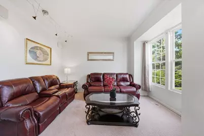 663 Huntington Boulevard, West Dundee, IL 60118 - Photo 4