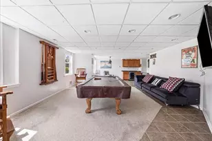 663 Huntington Blvd, West Dundee, IL 60118 - Photo 20