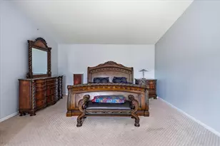 663 Huntington Blvd, West Dundee, IL 60118 - Photo 14