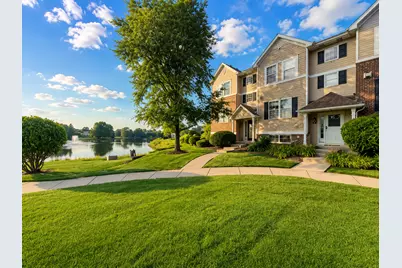 120 Lakeshore Drive #120, Oswego, IL 60543 - Photo 2