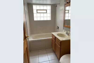 5580 S Archer Avenue #1C, Chicago, IL 60638 - Photo 10